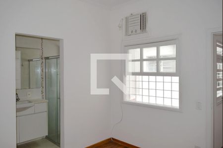 Casa para alugar com 120m², 3 quartos e 2 vagasSuíte