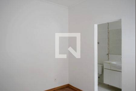 Casa para alugar com 120m², 3 quartos e 2 vagasSuíte