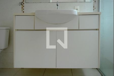 Casa para alugar com 120m², 3 quartos e 2 vagasBanheiro da Suíte