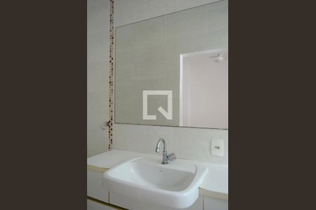 Casa para alugar com 120m², 3 quartos e 2 vagasBanheiro da Suíte