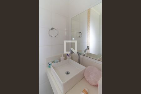 Casa de condomínio à venda com 92m², 2 quartos e 1 vaga Casa de condomínio à venda com 92m², 2 quartos e 1 vagaBanheiro da Suíte 2