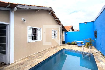 Casa à venda com 180m², 2 quartos e 2 vagas Casa à venda com 180m², 2 quartos e 2 vagasÁrea comum