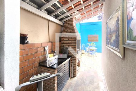 Casa à venda com 180m², 2 quartos e 2 vagas Casa à venda com 180m², 2 quartos e 2 vagasÁrea comum