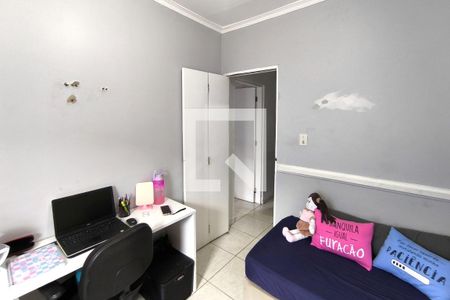 Casa à venda com 180m², 2 quartos e 2 vagas Casa à venda com 180m², 2 quartos e 2 vagasQuarto 2