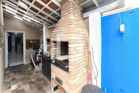 Casa à venda com 180m², 2 quartos e 2 vagas Casa à venda com 180m², 2 quartos e 2 vagasÁrea comum