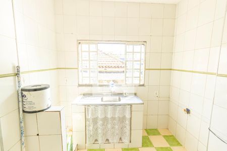 Cozinha de casa para alugar com 1 quarto, 50m² em Quintino Bocaiúva, Rio de Janeiro