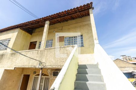 Fachada de casa para alugar com 1 quarto, 50m² em Quintino Bocaiúva, Rio de Janeiro