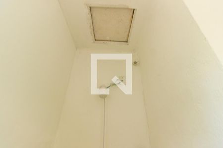 Casa para alugar com 50m², 1 quarto e sem vaga Casa para alugar com 50m², 1 quarto e sem vagaBanheiro