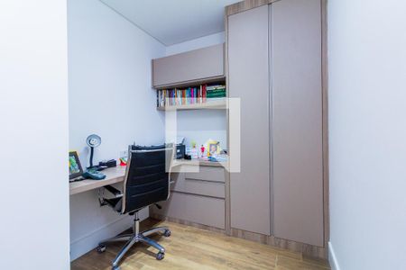 Apartamento à venda com 162m², 4 quartos e 3 vagasEscritório