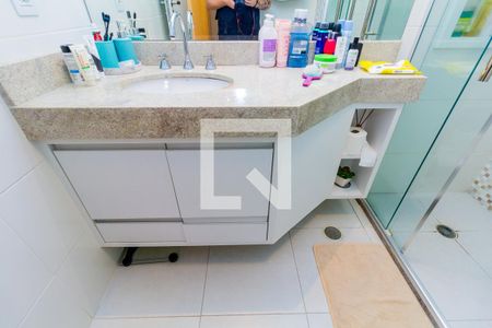 Apartamento à venda com 162m², 4 quartos e 3 vagasBanheiro da suíte 4