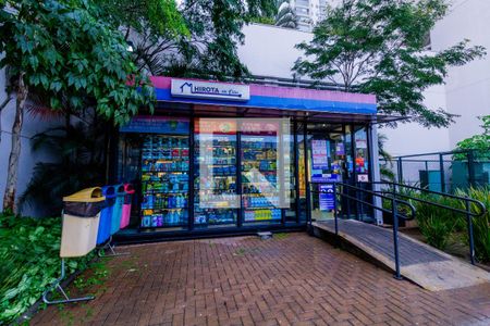 Apartamento à venda com 162m², 4 quartos e 3 vagasÁrea comum - Mercadinho 24 horas