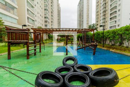 Apartamento à venda com 162m², 4 quartos e 3 vagasÁrea comum - Playground