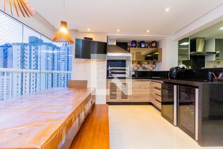 Apartamento à venda com 162m², 4 quartos e 3 vagasVaranda gourmet