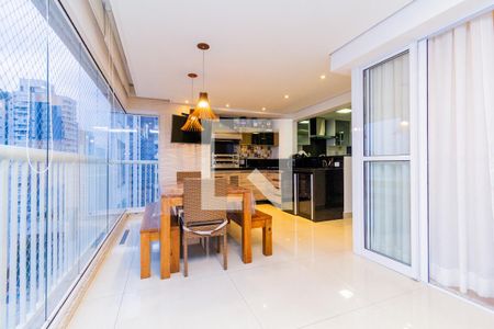 Apartamento à venda com 162m², 4 quartos e 3 vagasVaranda gourmet