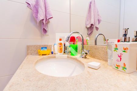 Apartamento à venda com 162m², 4 quartos e 3 vagasBanheiro da suíte 3