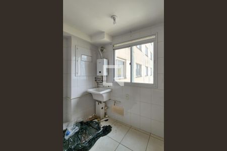 Área de Serviço  de apartamento para alugar com 2 quartos, 53m² em Santa Terezinha, São Bernardo do Campo