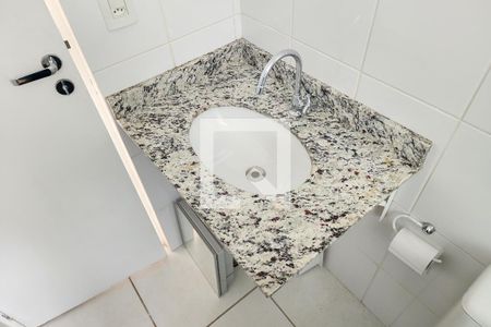 Apartamento para alugar com 53m², 2 quartos e 1 vaga Apartamento para alugar com 53m², 2 quartos e 1 vagaBanheiro
