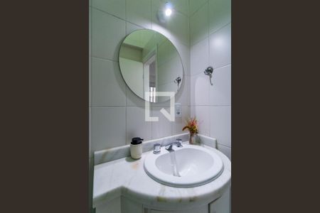 Casa de condomínio à venda com 115m², 2 quartos e 2 vagasBanheiro da Suíte 2