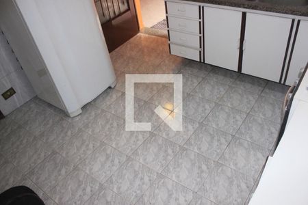 Casa para alugar com 125m², 2 quartos e 2 vagasCozinha