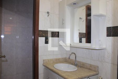 Casa para alugar com 125m², 2 quartos e 2 vagasBanheiro 1