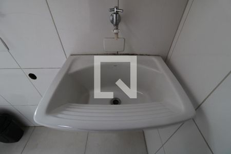 Apartamento para alugar com 80m², 2 quartos e 2 vagasCobertura - Área de Serviço e Banheiro