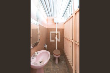 Casa à venda com 380m², 4 quartos e 3 vagasBanheiro 2 Terraço