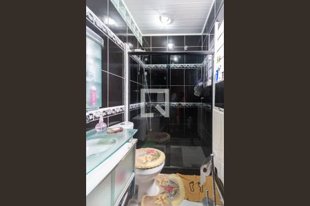 Casa à venda com 380m², 4 quartos e 3 vagasBanheiro da Suíte