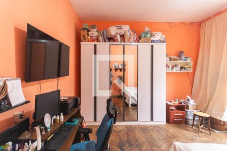 Casa à venda com 380m², 4 quartos e 3 vagasQuarto 1