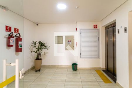 Apartamento para alugar com 55m², 2 quartos e 1 vaga Apartamento para alugar com 55m², 2 quartos e 1 vagaHall de entrada