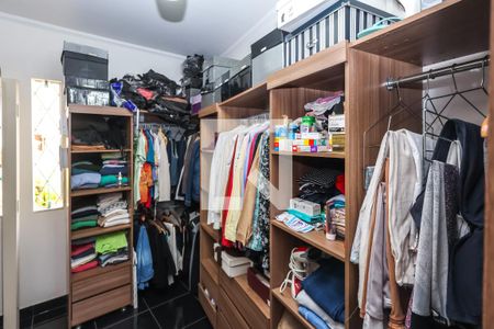 Casa para alugar com 325m², 3 quartos e 3 vagasSuíte 2