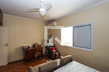 Casa para alugar com 325m², 3 quartos e 3 vagasSuíte 2