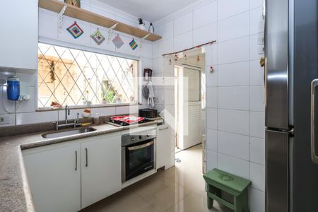 Casa para alugar com 325m², 3 quartos e 3 vagasCozinha