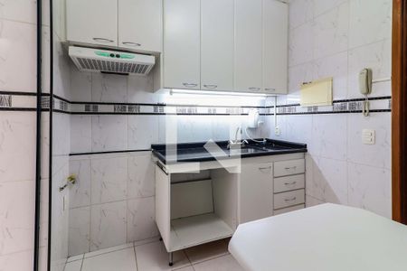 Apartamento à venda com 76m², 3 quartos e 2 vagasCozinha e Área de Serviço