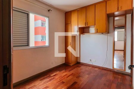Apartamento à venda com 76m², 3 quartos e 2 vagasQuarto 3 Suite