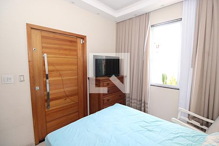 Casa à venda com 187m², 5 quartos e 3 vagasQuarto 1