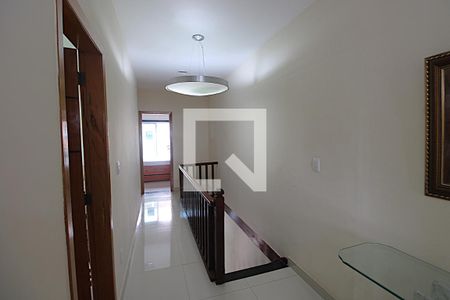 Casa à venda com 187m², 5 quartos e 3 vagasHall dos quartos