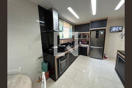 Casa à venda com 187m², 5 quartos e 3 vagasCozinha
