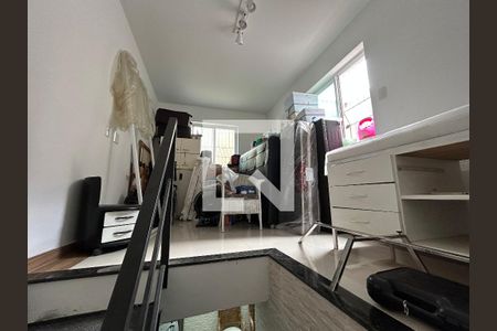 Casa à venda com 187m², 5 quartos e 3 vagasQuarto 4