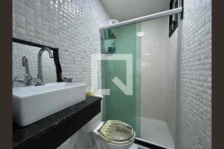 Casa à venda com 187m², 5 quartos e 3 vagasBanheiro 1