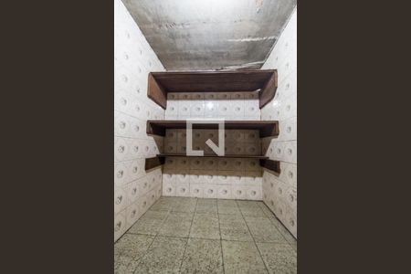 Depósito de casa para alugar com 2 quartos, 70m² em Jardim Belval, Barueri