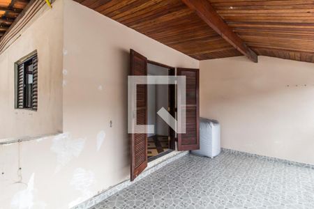 Casa para alugar com 70m², 2 quartos e sem vaga Casa para alugar com 70m², 2 quartos e sem vagaVaranda