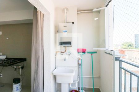 Varanda Sala/Cozinha de apartamento para alugar com 2 quartos, 36m² em Jardim Caravelas, São Paulo