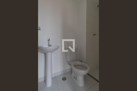Apartamento para alugar com 33m², 2 quartos e sem vaga Apartamento para alugar com 33m², 2 quartos e sem vagaBanheiro