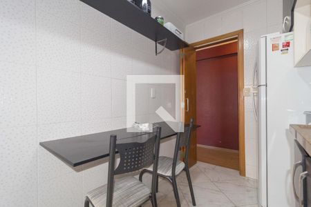 Apartamento à venda com 52m², 2 quartos e 1 vaga Apartamento à venda com 52m², 2 quartos e 1 vagaCozinha