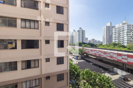 Vista - Sala de apartamento à venda com 2 quartos, 52m² em Brás, São Paulo