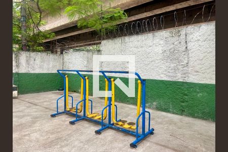 Apartamento à venda com 52m², 2 quartos e 1 vaga Apartamento à venda com 52m², 2 quartos e 1 vagaAcademia