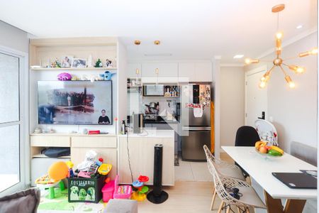 Sala de apartamento à venda com 2 quartos, 55m² em Vila Dom Pedro I, São Paulo