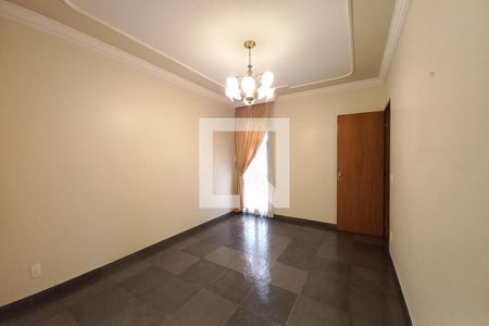 Apartamento à venda com 210m², 5 quartos e 2 vagas Apartamento à venda com 210m², 5 quartos e 2 vagasSala de Jantar