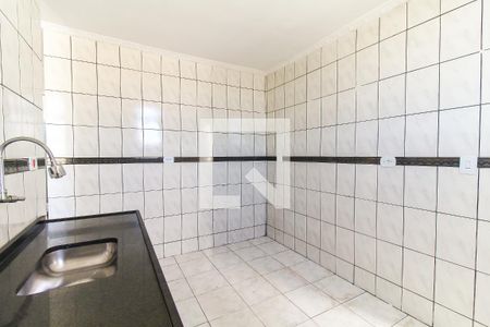 Cozinha de apartamento à venda com 2 quartos, 52m² em Conjunto Residencial José Bonifácio, São Paulo