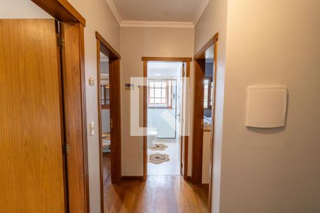 Casa de condomínio à venda com 268m², 3 quartos e 2 vagasCorredor